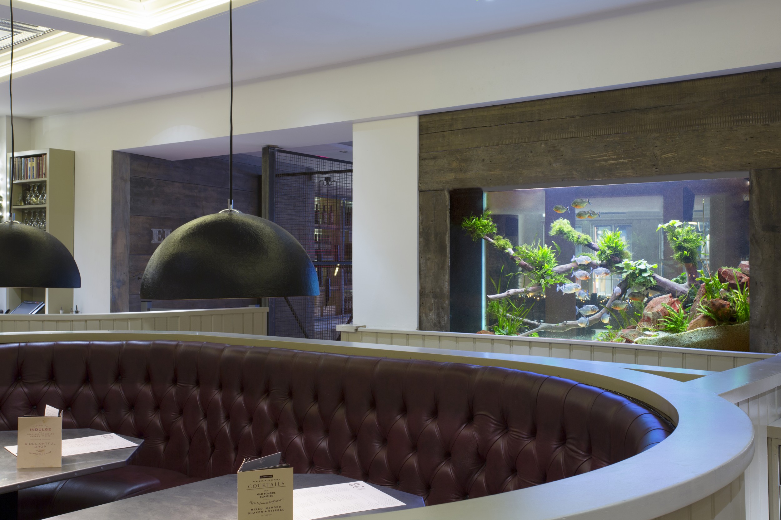 Smithfield Restaurant Aquarium Architecture