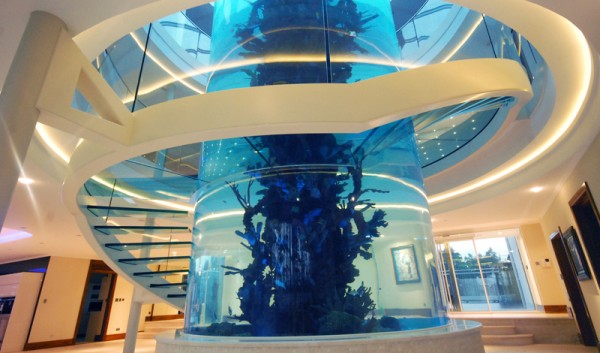 Astonishing Gleneagles fish tank - Gleneagles' Queen's Golf Scotland